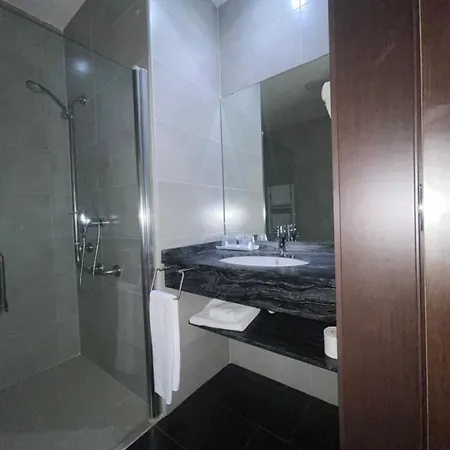 Complejo 24h Hotel