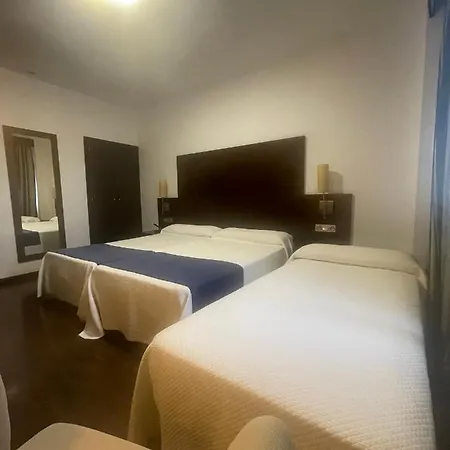 Complejo 24h 3* Monesterio