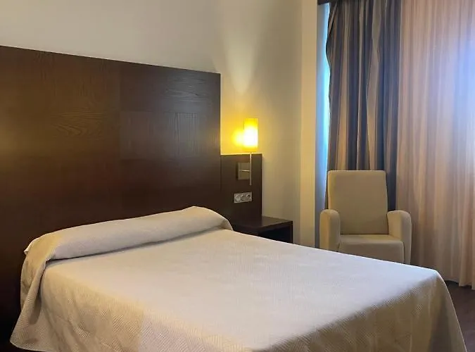 Complejo 24h 3* Monesterio