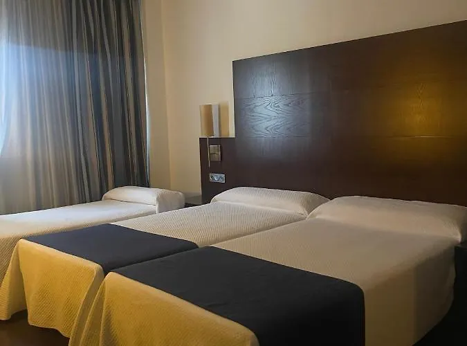 Complejo 24h 3* Monesterio